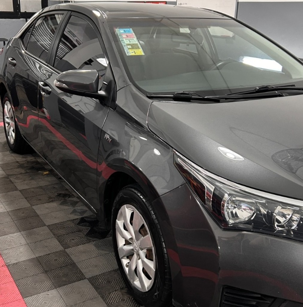 Toyota Corolla luego del detailing en Selecto Detail